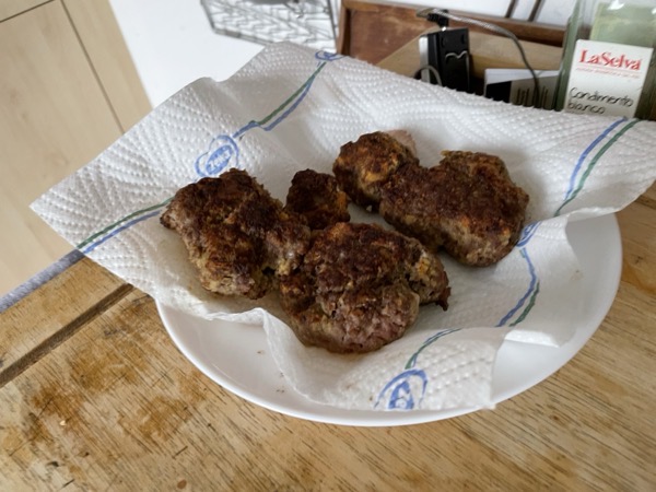 85EF0D09 E3C4 461B 8E5C 483692824188.